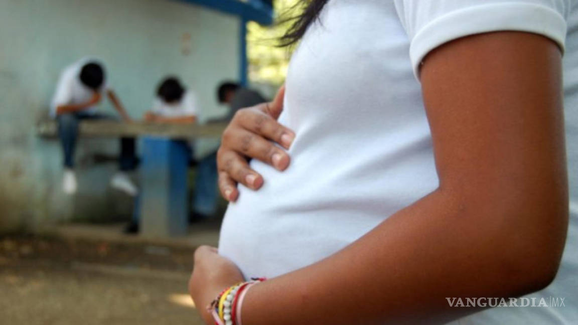 Proponen cárcel para hombres que abandonen a mujeres embarazadas, en Puebla