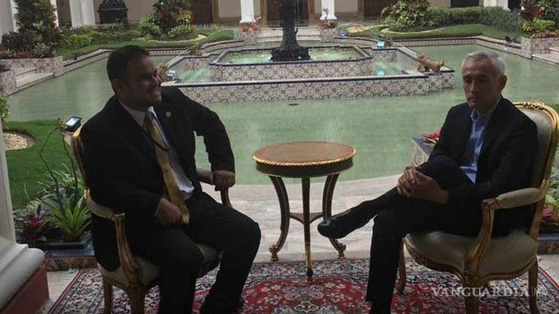 $!¿Su esposa cómo murió?... Jorge Ramos, el periodista que puso en aprietos a Peña Nieto, Trump, Salinas y Maduro (Videos)