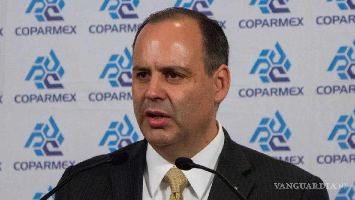 Líder de Coparmex quiere ser presidente y va contra AMLO, afirma periodista