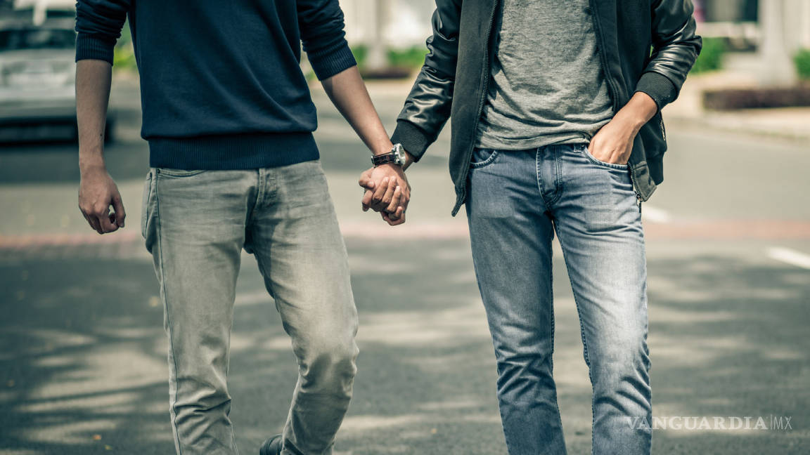 &quot;Escondidos, no more” busca darle rostro a los gay latinos en Canadá