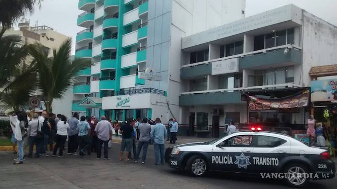 $!Protestas en varias ciudades de México por el asesinato de Javier Valdez; países condenan violencia