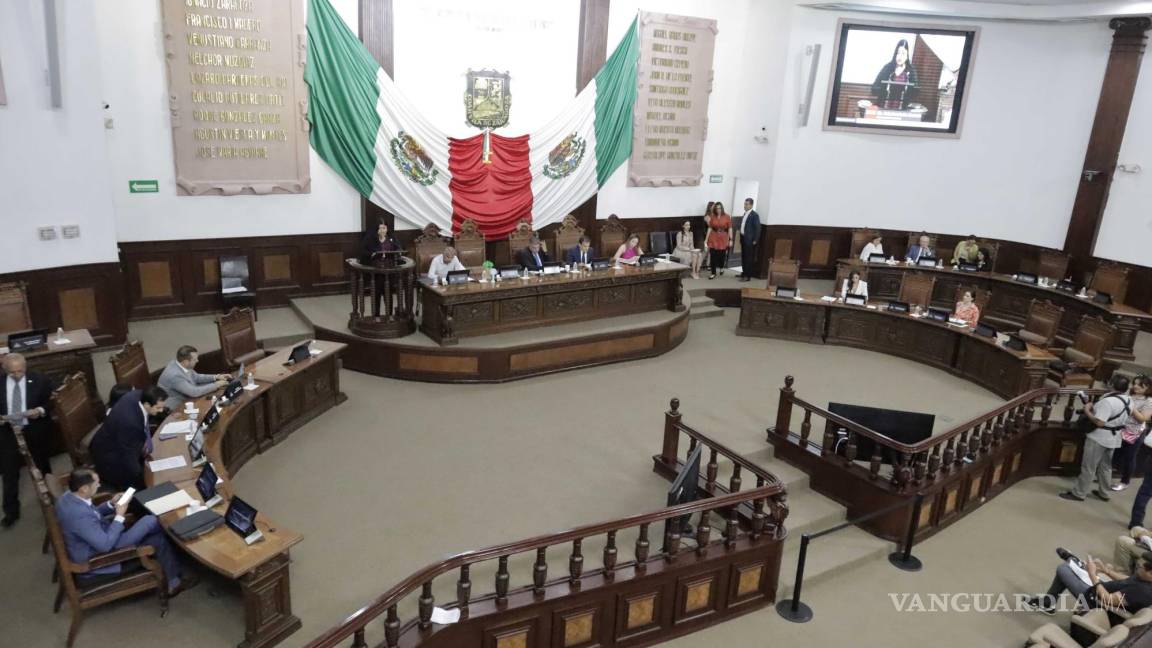 POLITICÓN: Poder Legislativo de Coahuila, costoso y poco eficiente