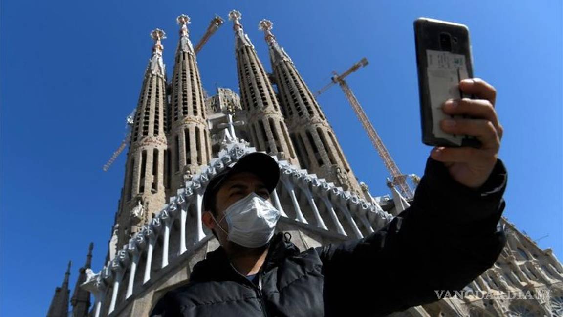 Sagrada Familia en España cancela construcción y cierra sus puertas a visitantes