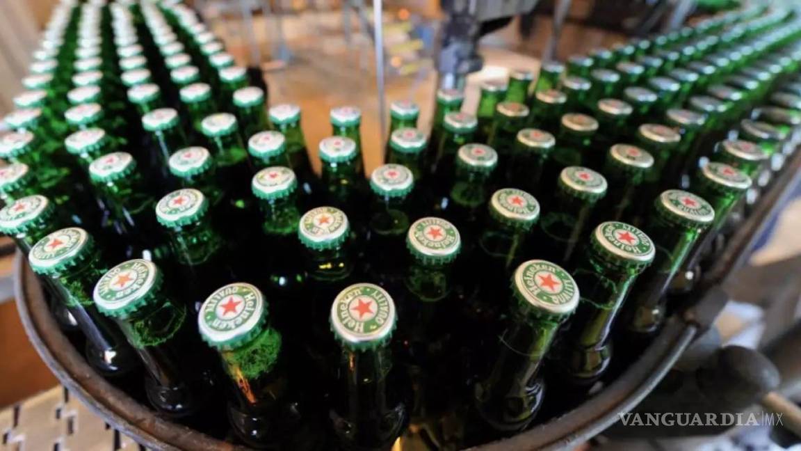 Vende FEMSA otro paquete accionario en Heineken por 3.3 mmde