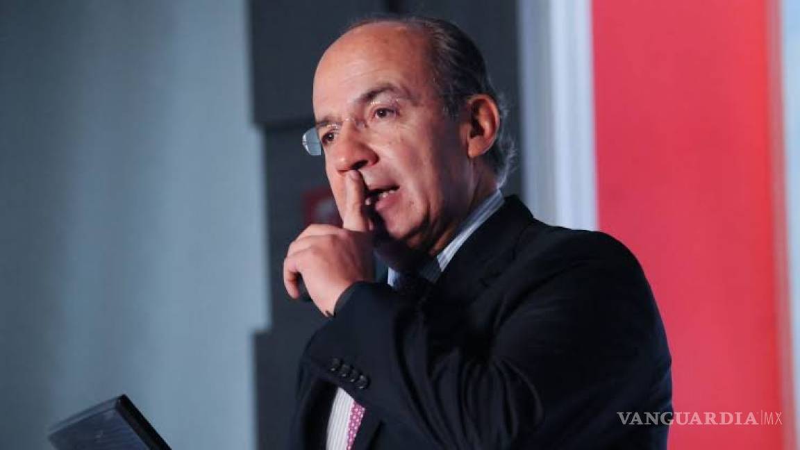 'Se tira el dinero en los ninis', dice Calderón; exige se pasen los 150 mmdp a seguridad