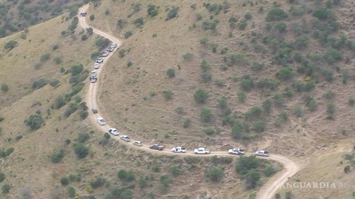 $!Aseguran norte de Chihuahua por funerales de Familia LeBarón con fuerte despliegue policíaco; siguen buscando a los asesinos