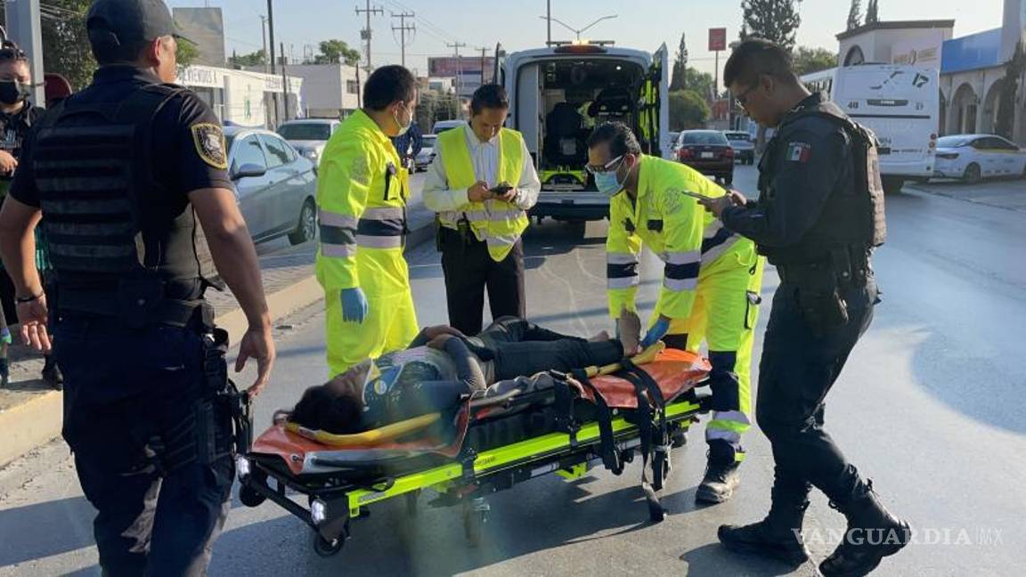 $!Personal de la Secretaría de Salud trasladó a la menor al Hospital General.