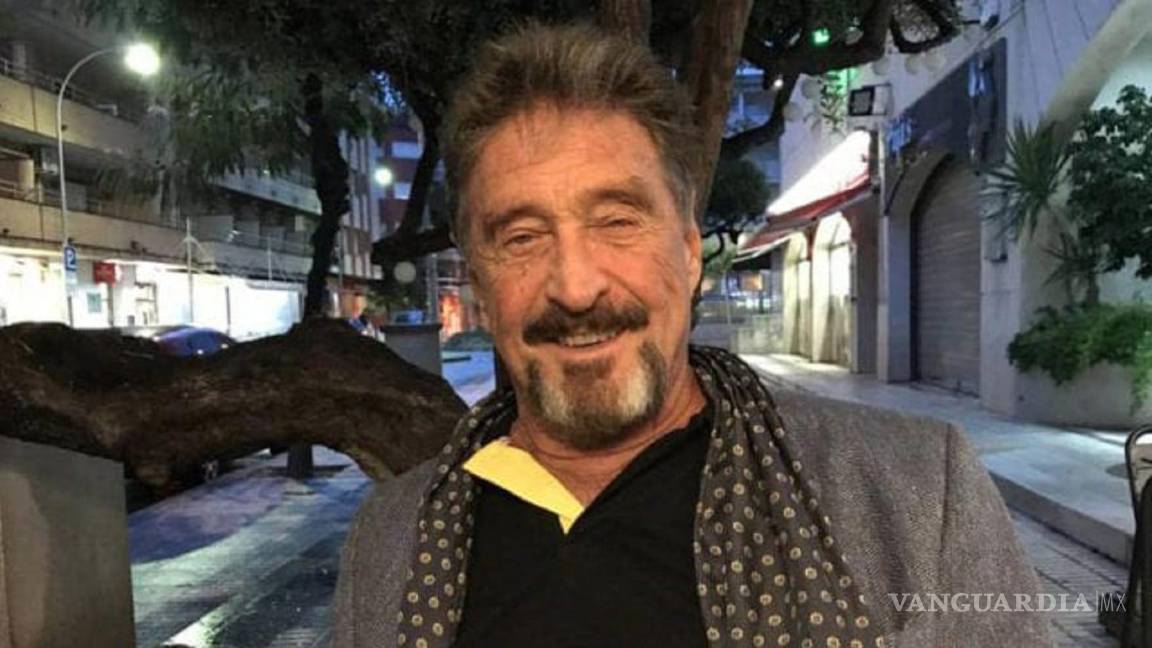 John McAfee fingió su muerte y “todavía está vivo” en Texas, afirma su ex novia en documental de Netflix