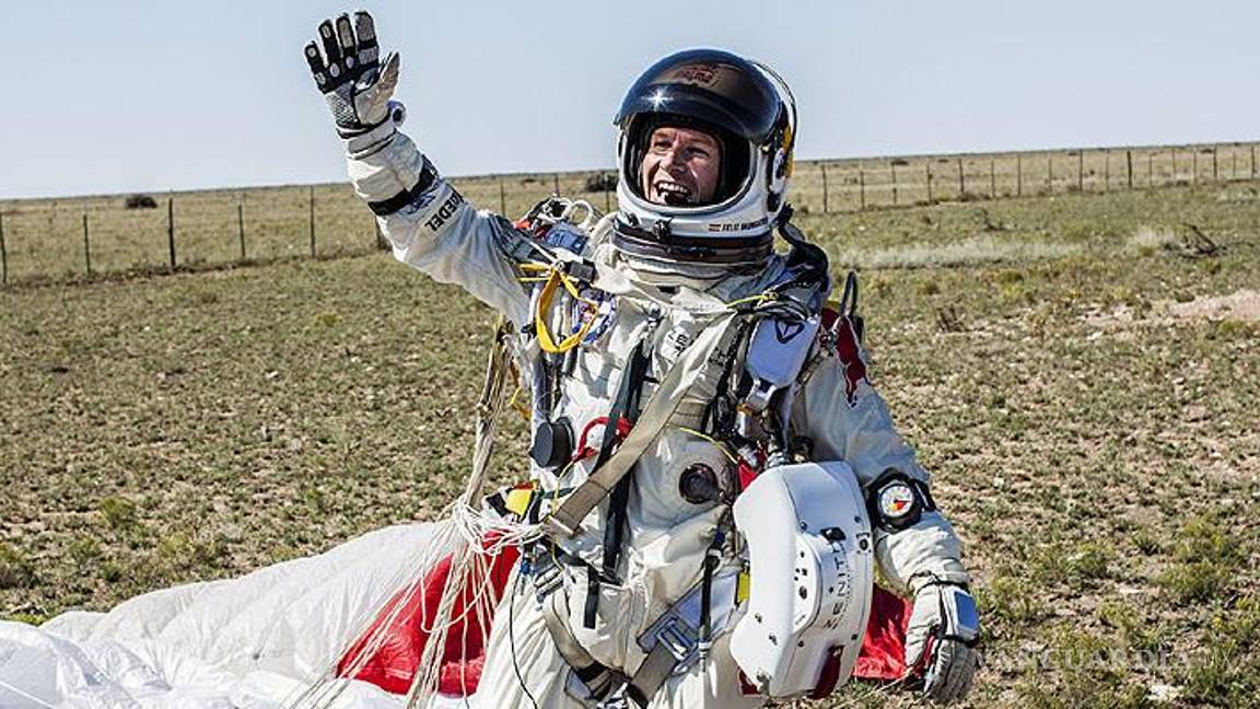 Muere Felix Baumgartner, el hombre que saltó desde el espacio, en accidente de parapente en Italia
