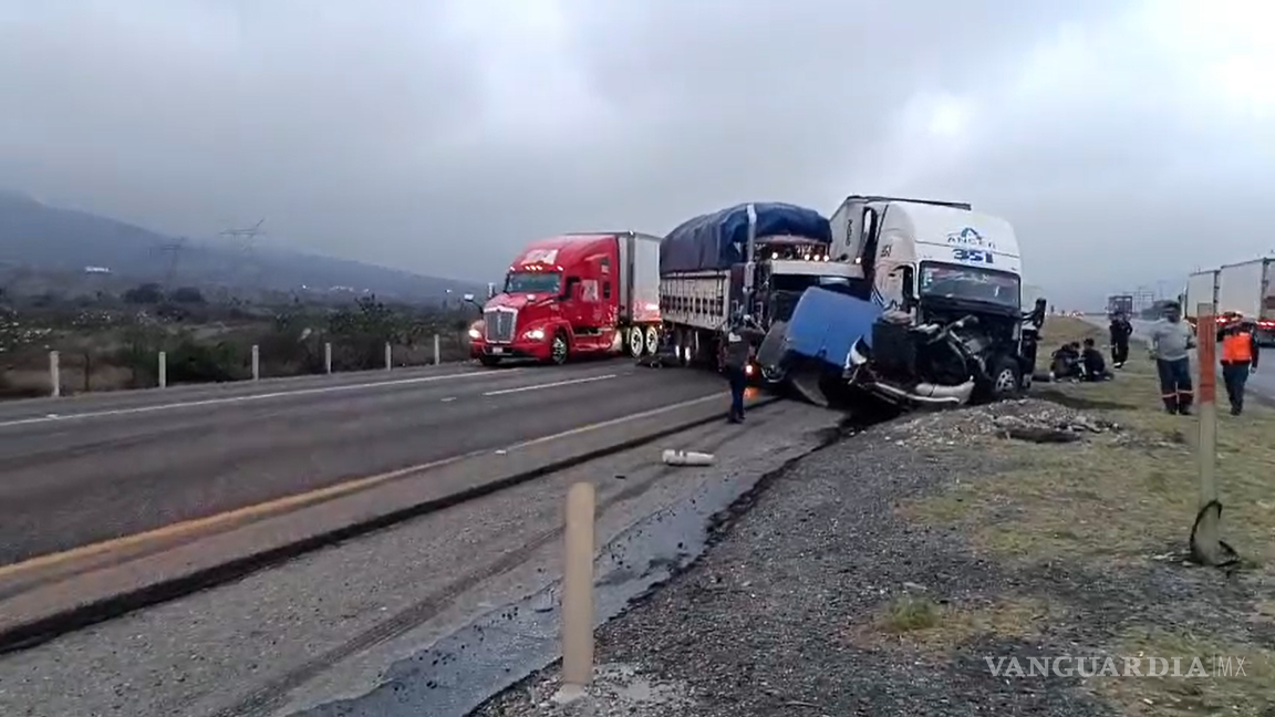 Reportan un lesionado tras accidente en carretera Monterrey- Saltillo