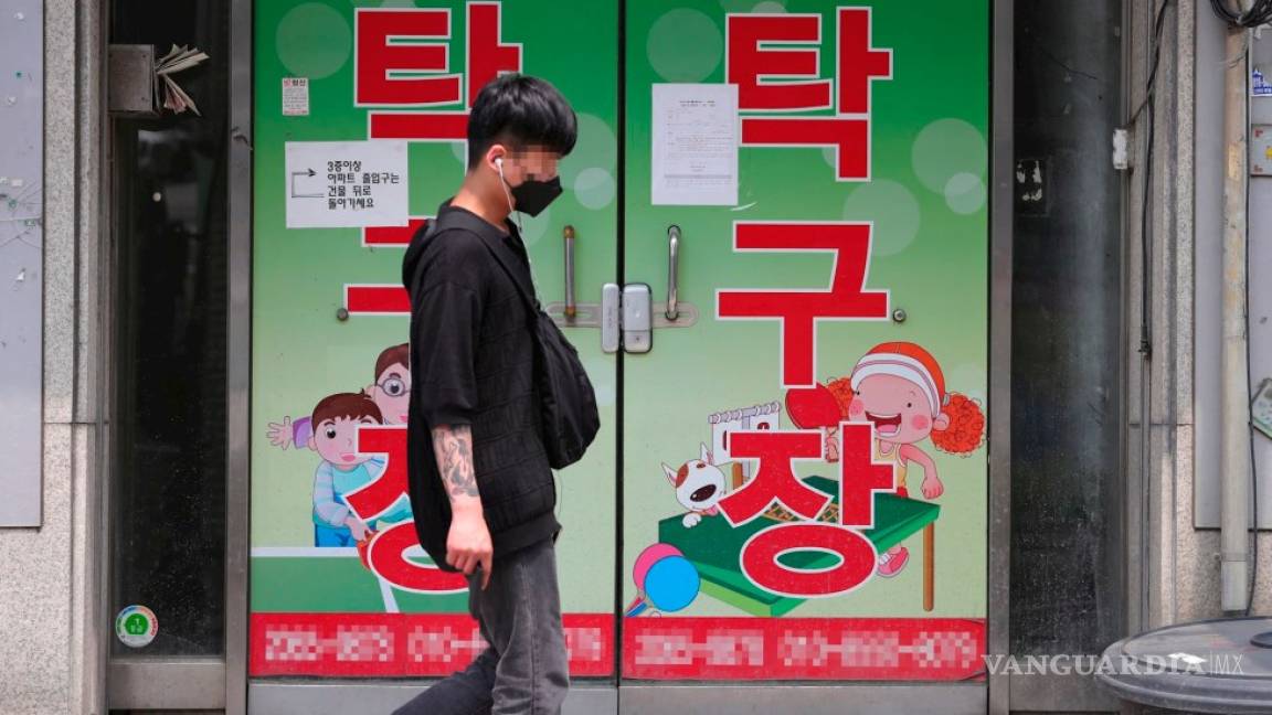 Corea del Sur registra mayor número de contagios de COVID-19 en ocho días
