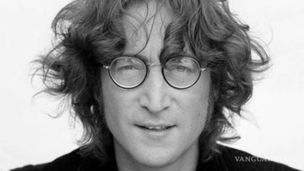 $!Fans no olvidan a John Lennon, a 39 años de su asesinato