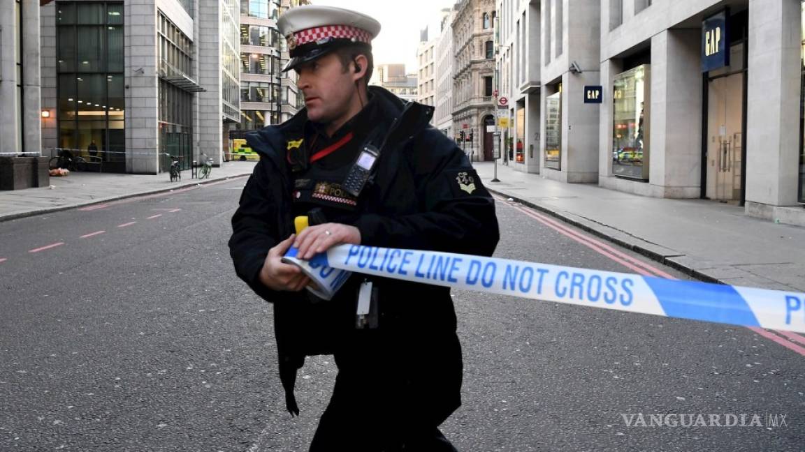 Policía británica mató al sospechoso del ataque terrorista en el Puente de Londres (VIDEO)