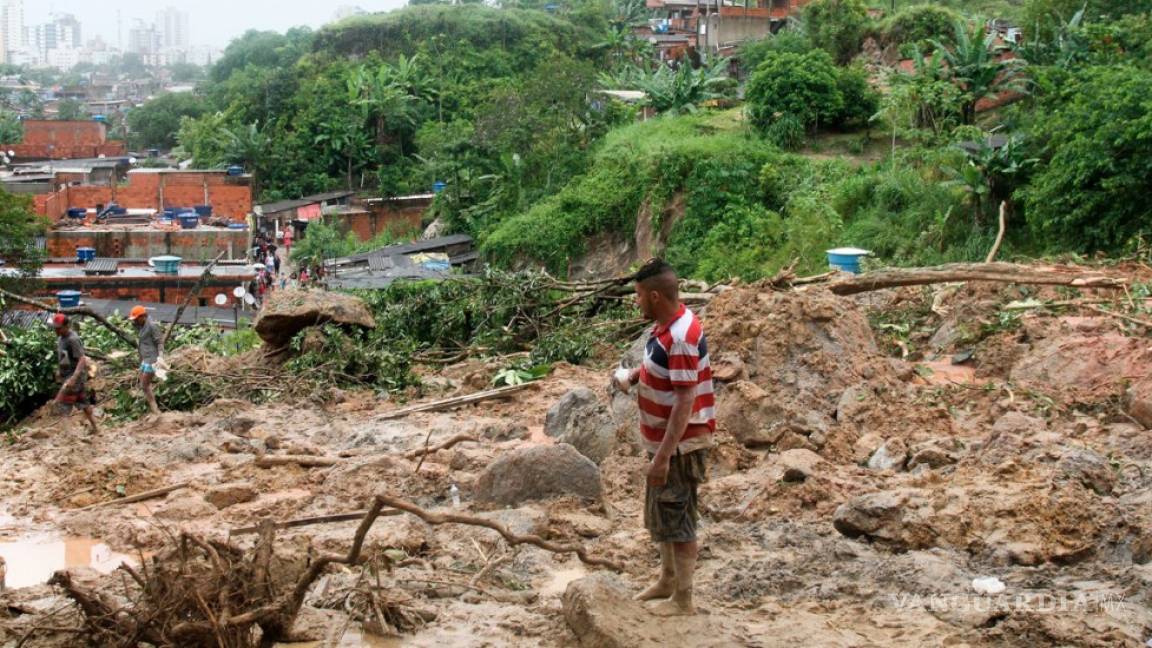 Suman 39 muertos y 41 desaparecidos por temporal en Brasil