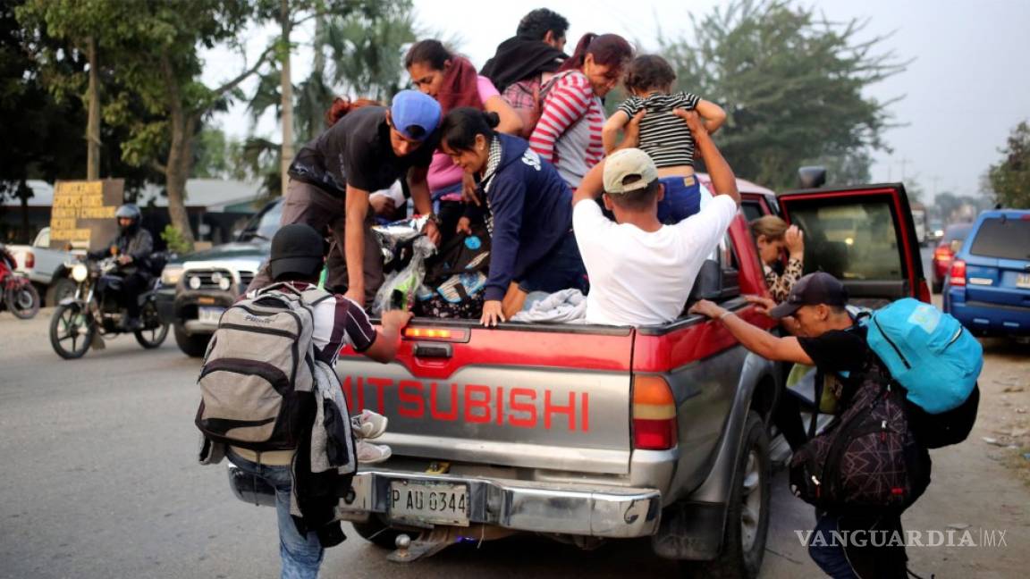 Segunda caravana de migrantes hondureños cruza Guatemala rumbo a EU