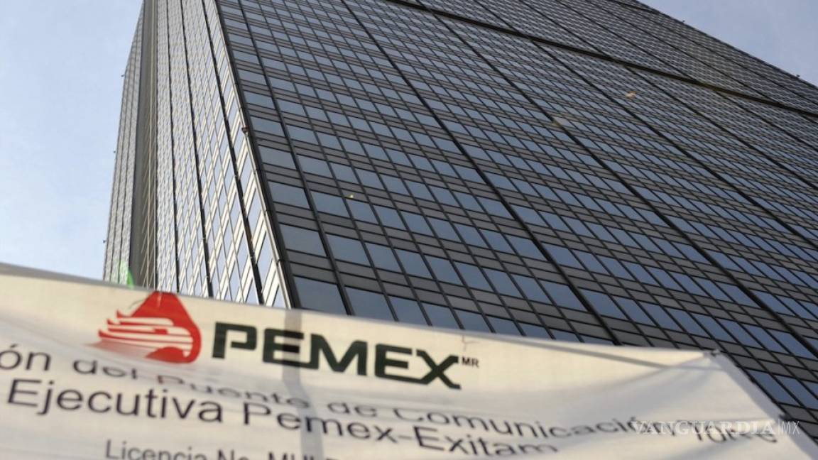 Pemex comenzará a intercambiar crudo por gasolina para ahorrar efectivo