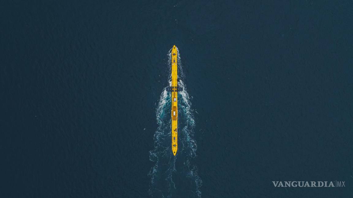$!Planta mareomotriz flotante O2, vista aérea superior con las turbinas bajo el agua. EFE/Daniel Galilea/Orbital Marine Power