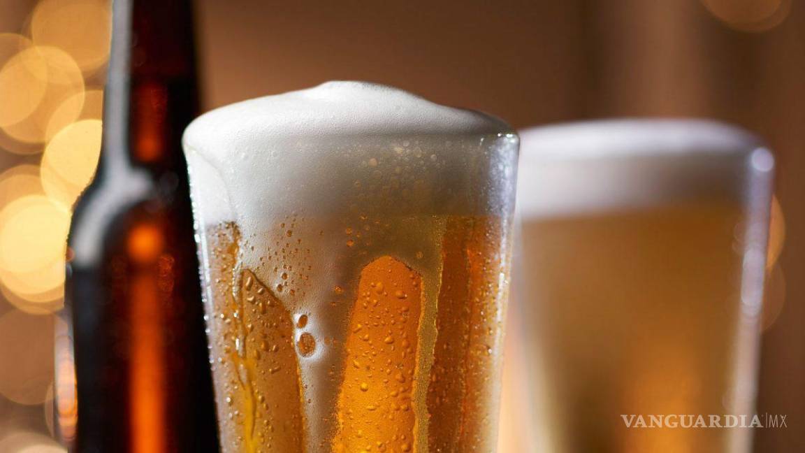Encarecen bares y restaurantes 7 por ciento el precio de la cerveza en Saltillo