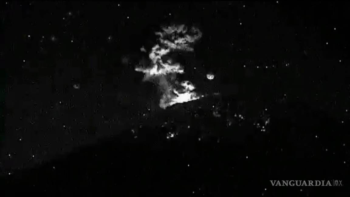 Popocatépetl lanza fumarola de ceniza de 1 km por una explosión (VIDEO)
