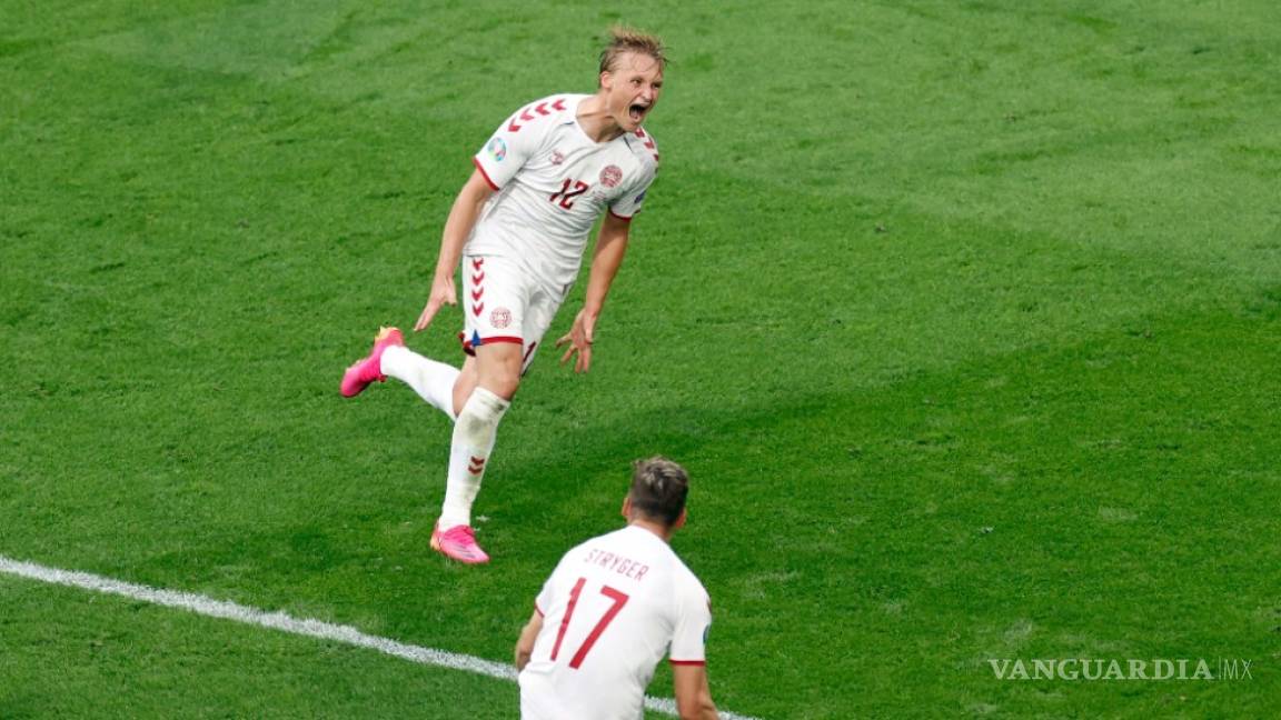 Dinamarca golea a Gales y espera rival en cuartos de la Eurocopa