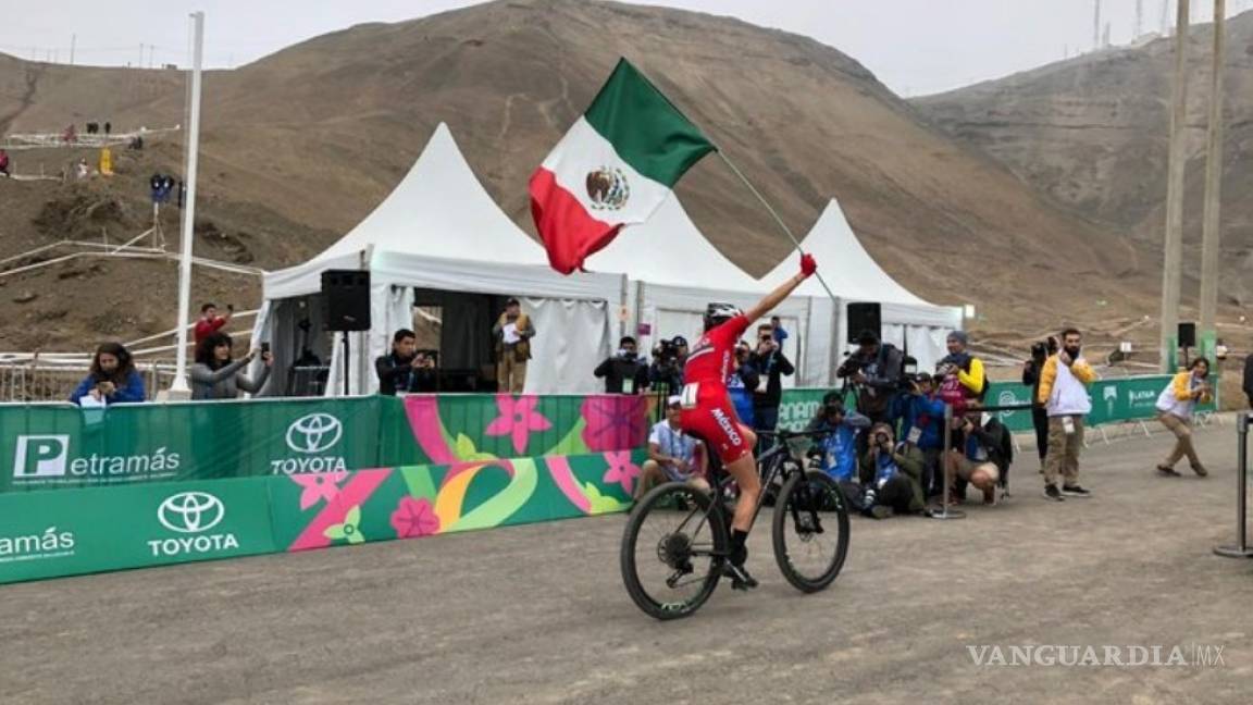 Mexicana Daniela Campuzano se lleva el oro en ciclismo de montaña en los Juegos Panamericanos