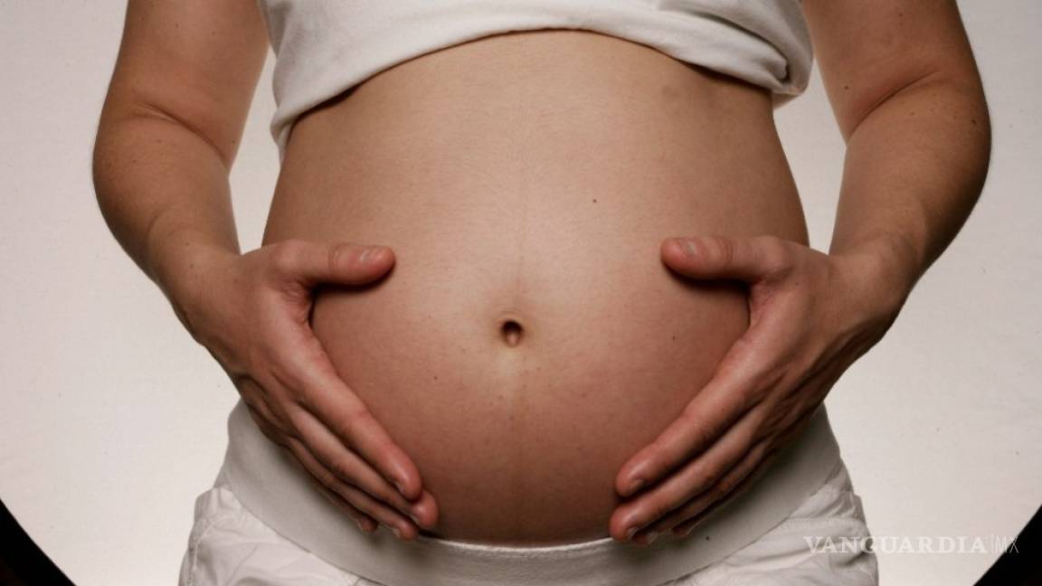 Embarazadas con SARS-CoV-2 en el tercer trimestre no contagian al recién nacido
