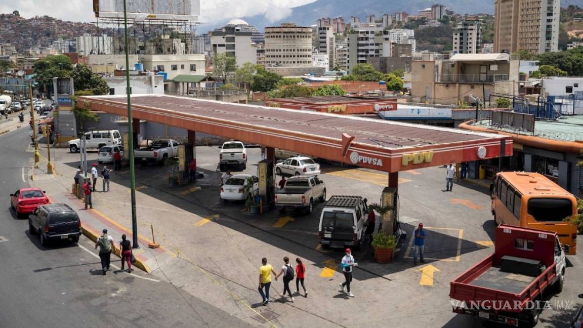 México vendería gasolinas a Venezuela ‘en caso de necesidad humanitaria’ y pese a sanciones