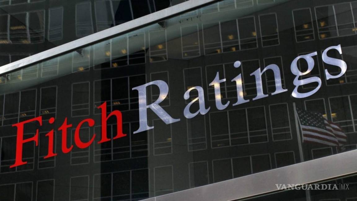 Fitch Ratings alerta por riesgo en fondos de deuda de México