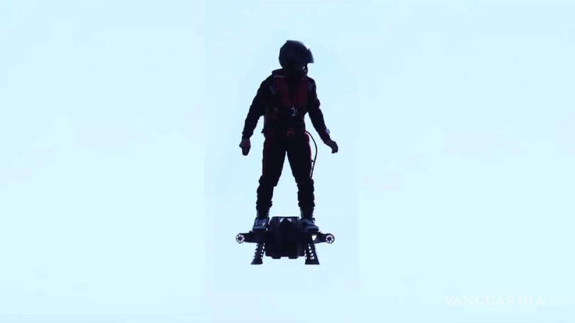 Flyboard Air: La patineta voladora que realmente funciona (Video)