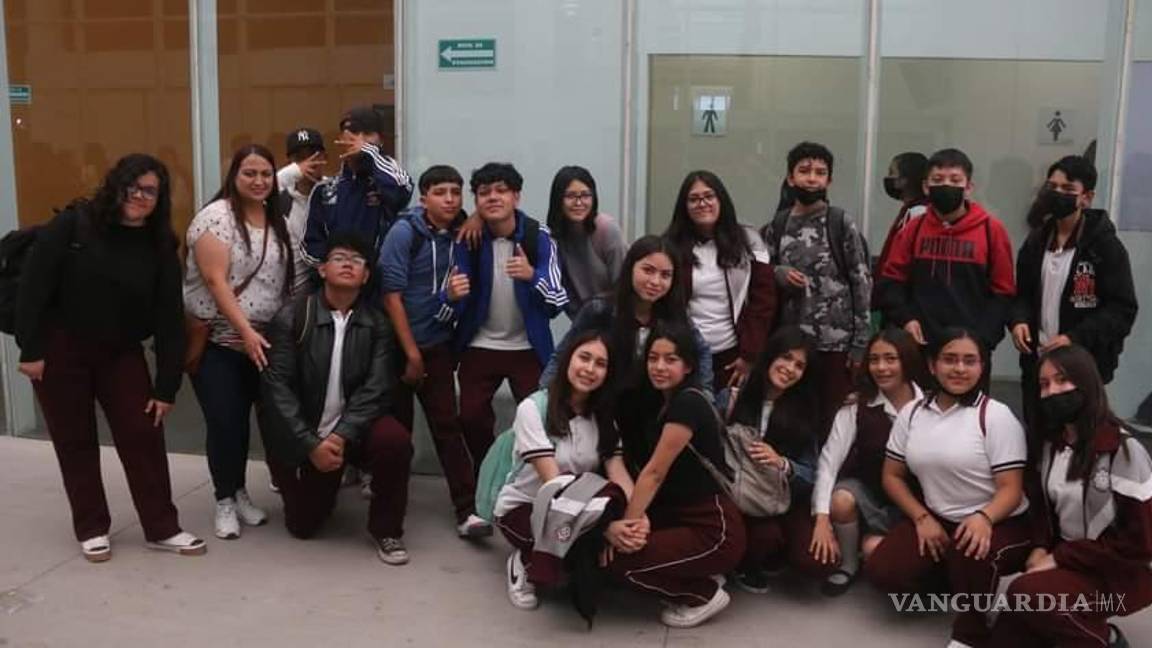 $!Los alumnos disfrutaron de al menos 30 talleres que ofreció la Secretaría de Educación de Coahuila.