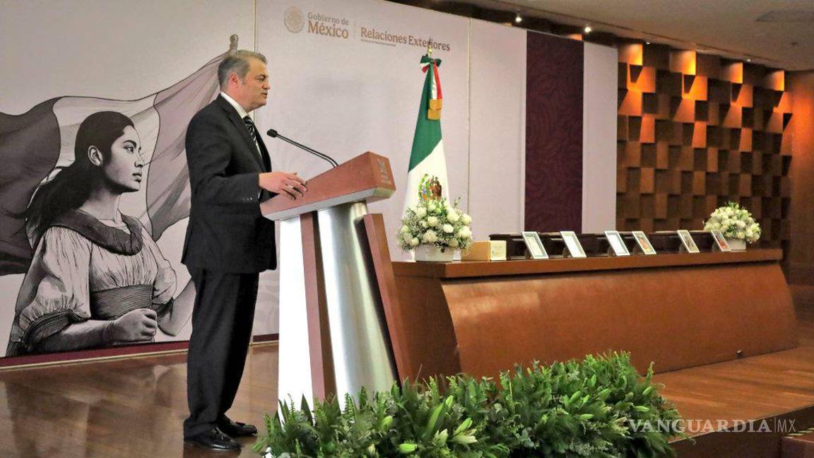 Mexicanos fallecidos en accidente aéreo en Estados Unidos son entregados a familiares