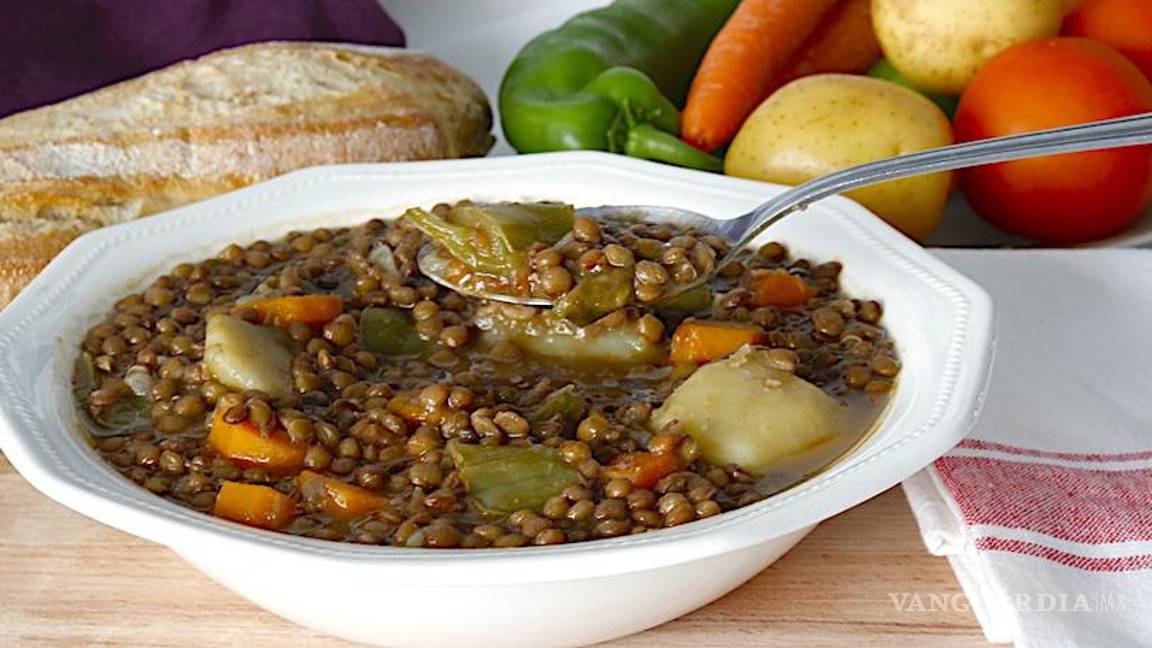 $!Sopa de lentejas con verduras