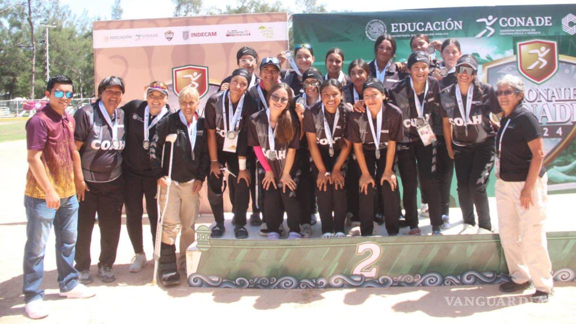 Coahuila cosecha doble medalla de plata tras las finales del softbol de los Nacionales Conade