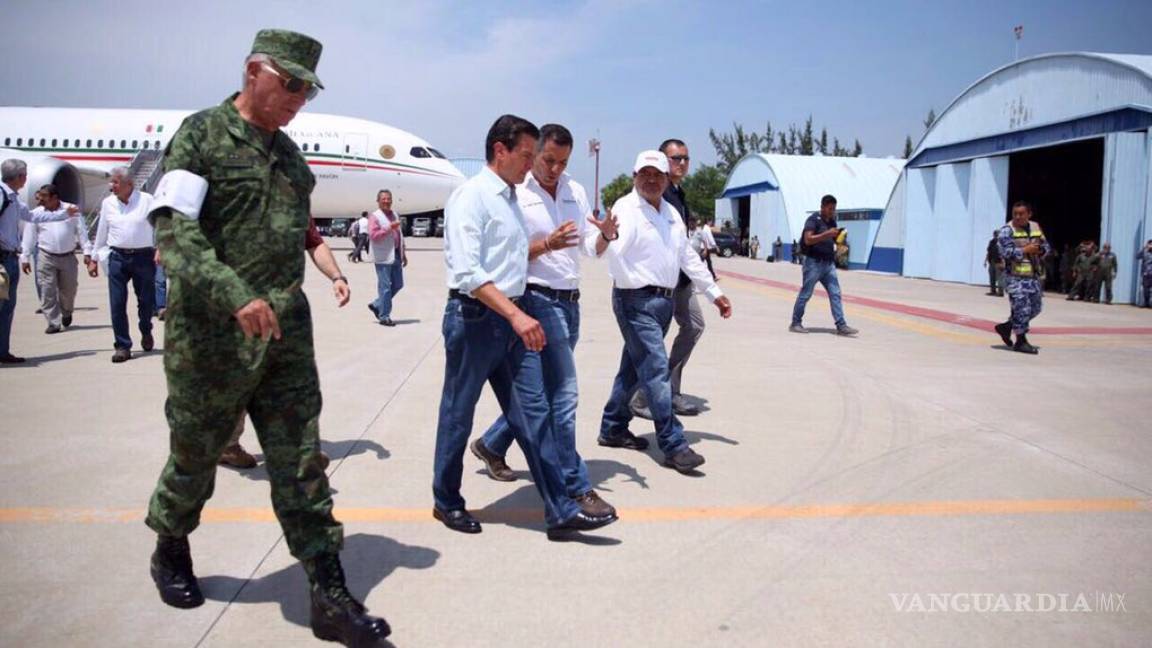Peña Nieto anuncia apoyos para reconstrucción en Oaxaca