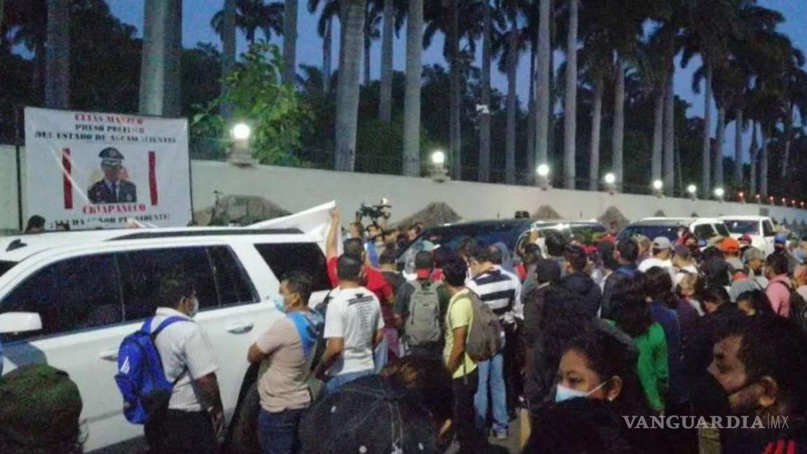 Defiende la CNTE bloqueo a camioneta de AMLO en Chiapas