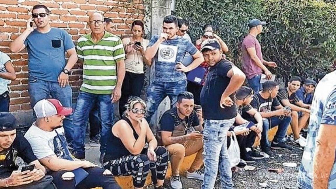 Liberan a migrantes cubanos secuestrados tras pagar rescate; envían video donde se les ve 'al otro lado del río Bravo'