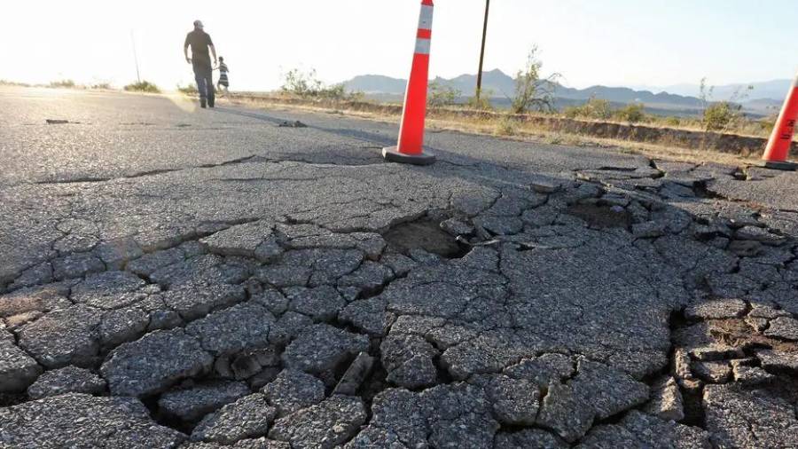 La agencia de servicios de emergencia no recibido informes de heridos, pero estaba coordinando con las autoridades para evaluar los impactos.