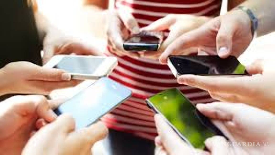 Cuarentena deja caída de 15% en el uso de internet móvil