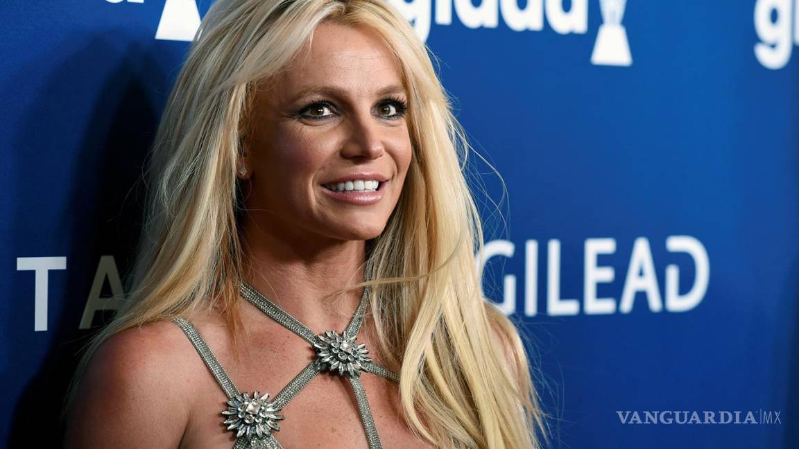 Captan a Britney Spears saliendo de hospital psiquiátrico