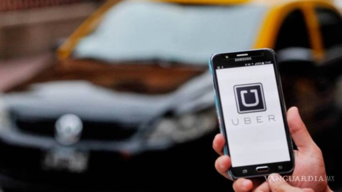 Piden taxistas de Saltillo regular servicio de Uber