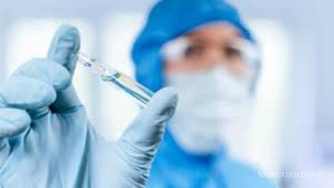 Gobierno de EU presenta plan para que vacunas contra coronavirus sean gratuitas