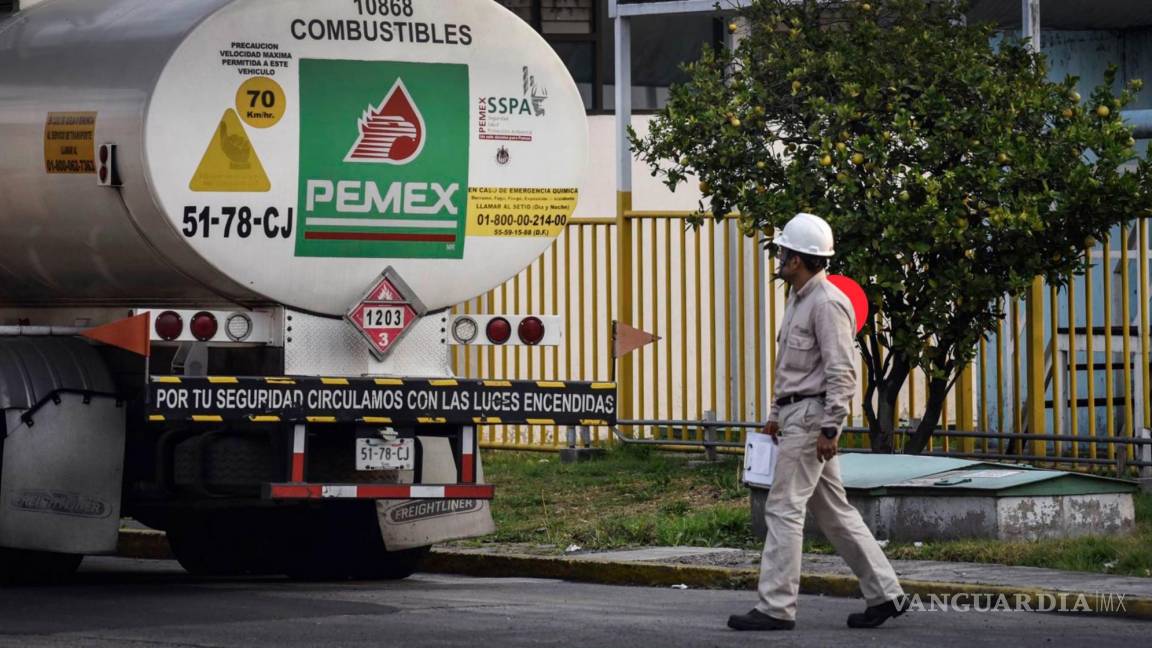 Pemex vende 30% más petróleo a Cuba este año