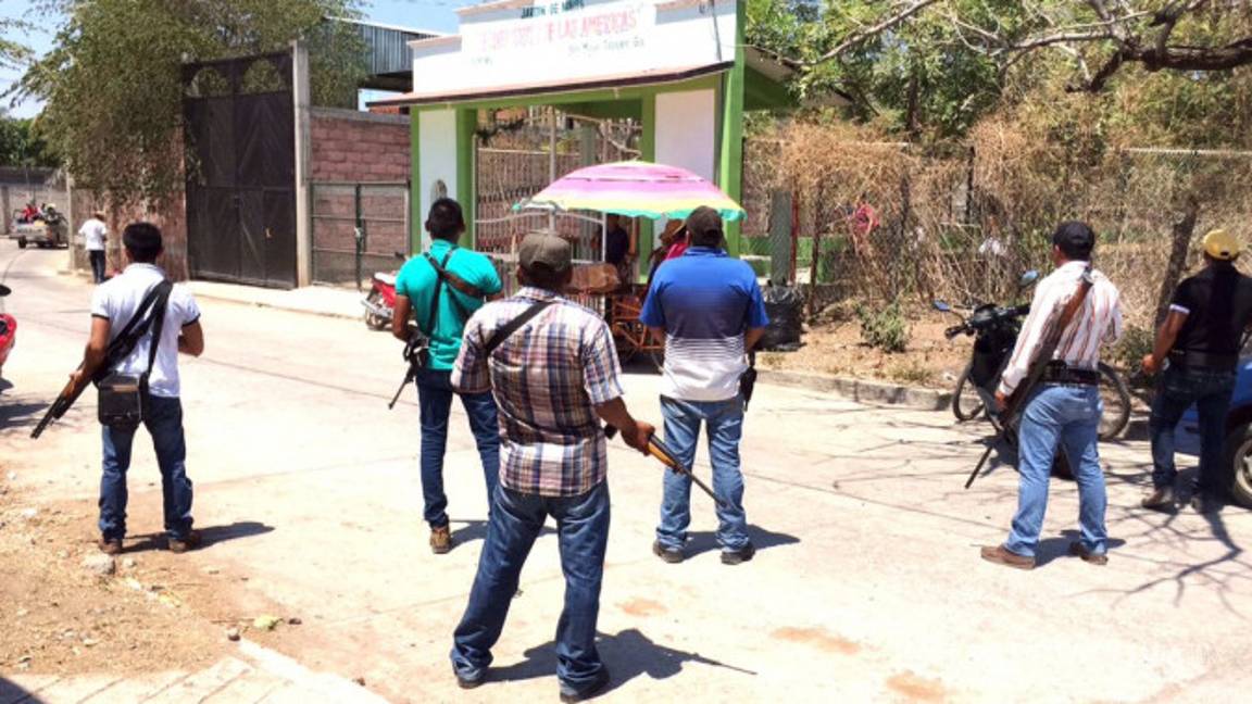 $!En Totolapan, Guerrero, denuncian ataque a balazos de 100 sicarios; se reportan siete muertos