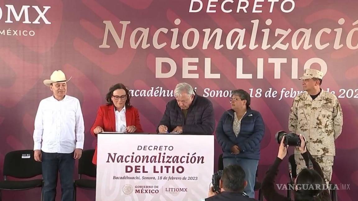 AMLO firma decreto sobre nacionalización del litio