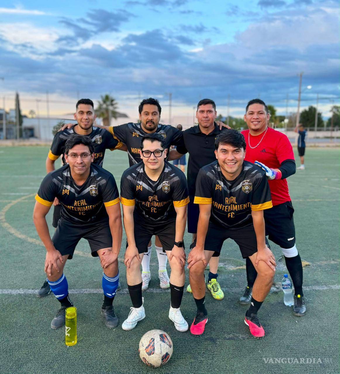$!La convivencia familiar se convirtió en el motor principal durante las finales del torneo en las Canchas VK de Saltillo.