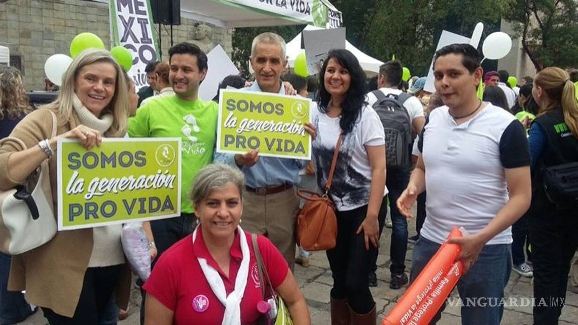 $!Marchan miles en México contra el aborto