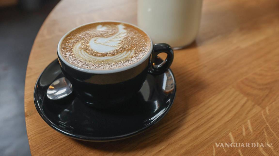 ¿344 dólares por un café? Granja escocesa vende la taza más cara del Reino Unido