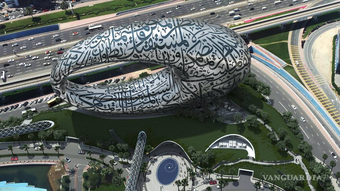 $!Museo del Futuro, junto a autopista.