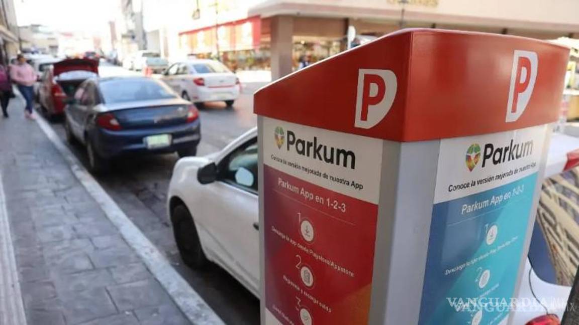 Saltillo: Parkum, app de parquímetros, cobra hasta $4 extra sin aclarar; reavivan quejas en CDMX