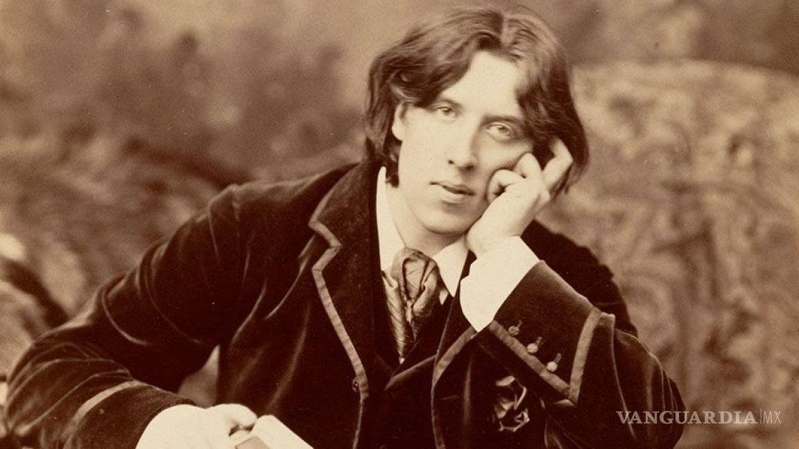 Recuperan anillo robado de Oscar Wilde